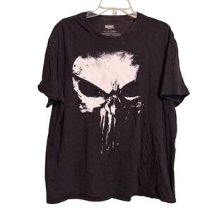 Marvel Mens The Punisher Distressed Goth Gothic Skull Graphic T-Shirt Black XL